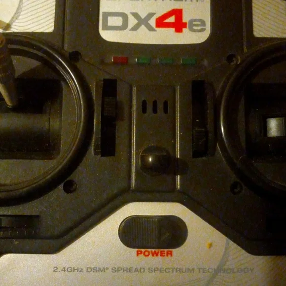 AIRPLANE REMOTE CONTROL LONG RANGE FREQUENCY MATCHES - Picture 11 of 11